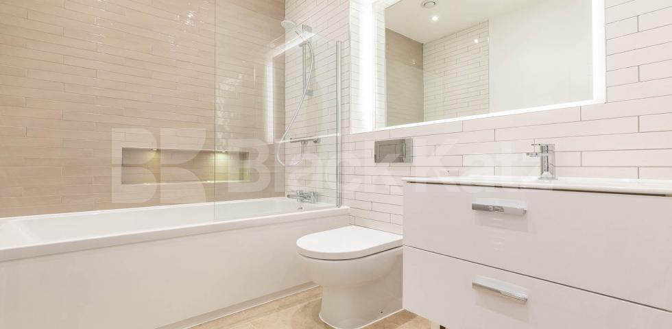 			1 Bedroom, 1 bath, 1 reception Apartment			 Seven Sisters Road, FINSBURY PARK